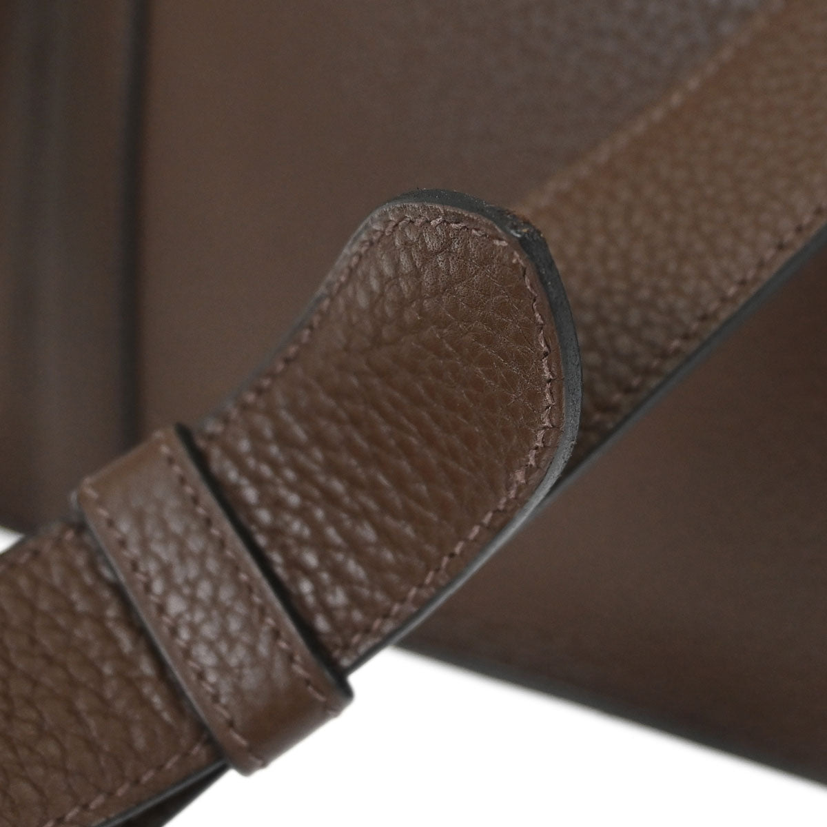 Hermes Terre Taurillon Clemence Steve Caporal 27 Shoulder Bag