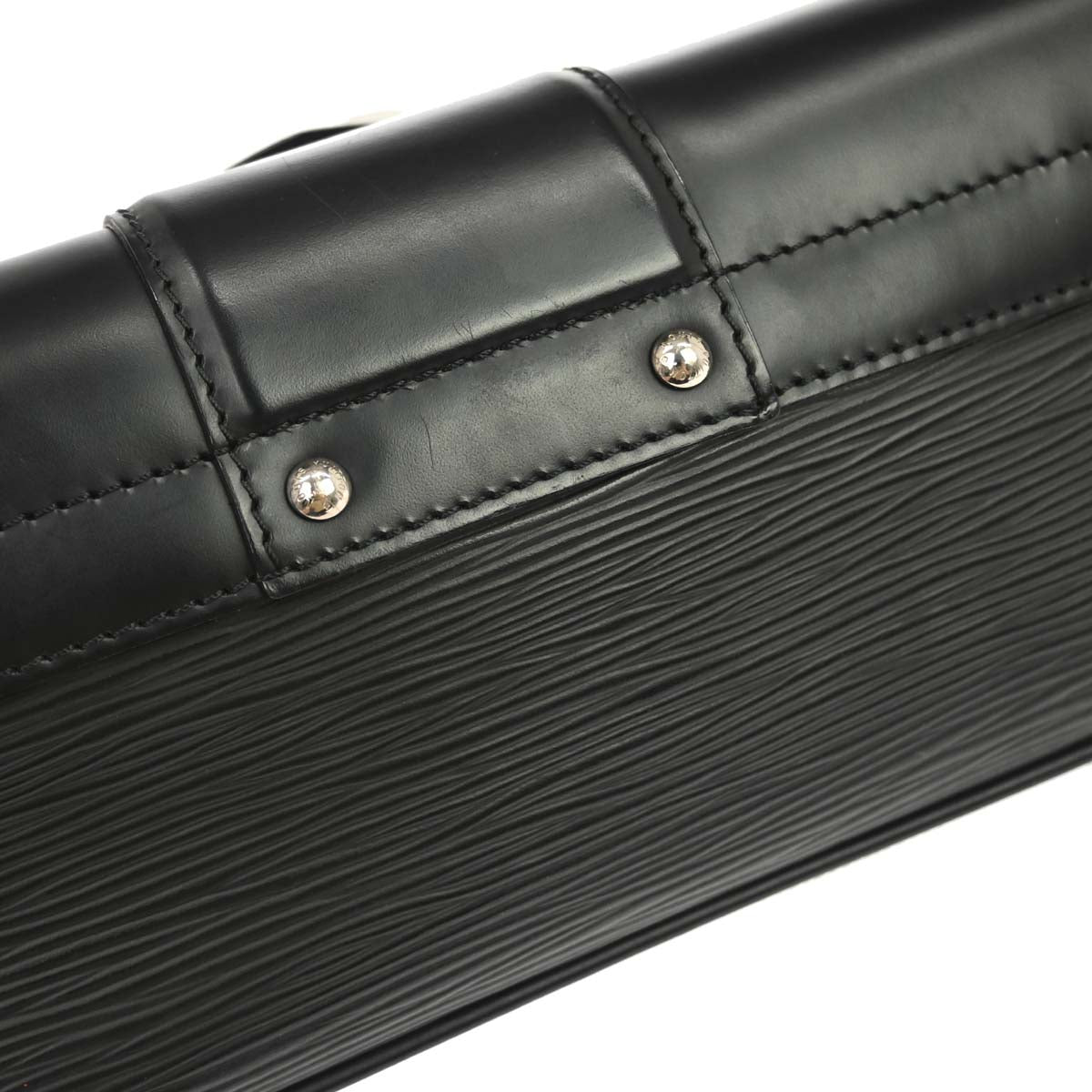 Louis Vuitton 2007 Black Epi Pochette Montaigne Handbag M59292
