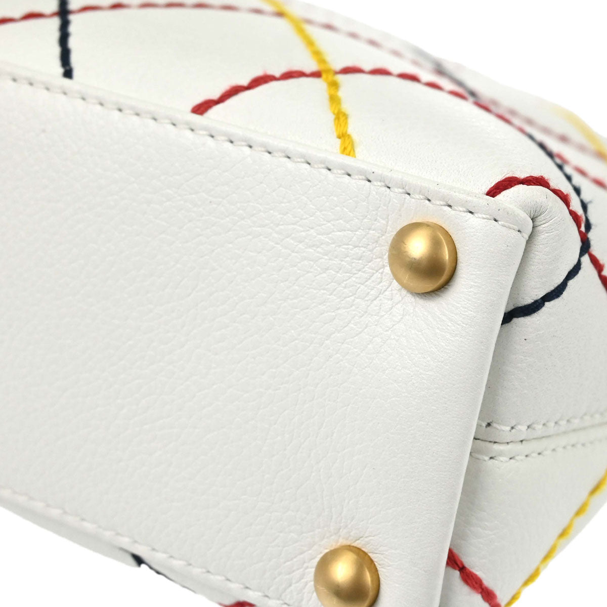 Chanel 2003-2004 White Calfskin Vivian Wild Stitch Tote Handbag