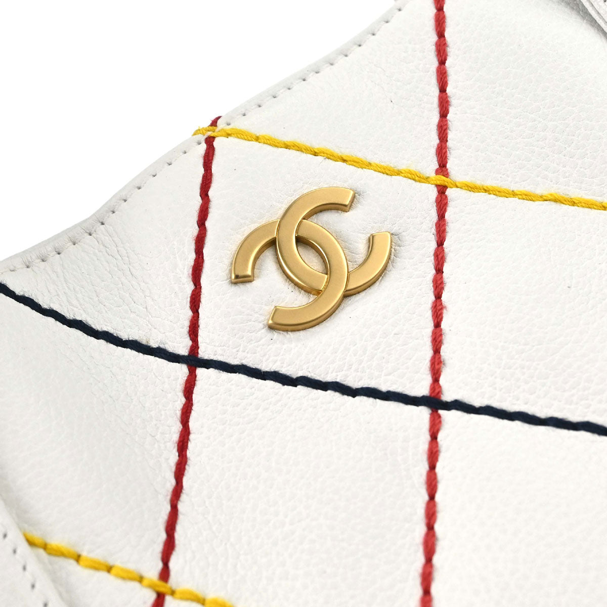 Chanel 2003-2004 White Calfskin Vivian Wild Stitch Tote Handbag