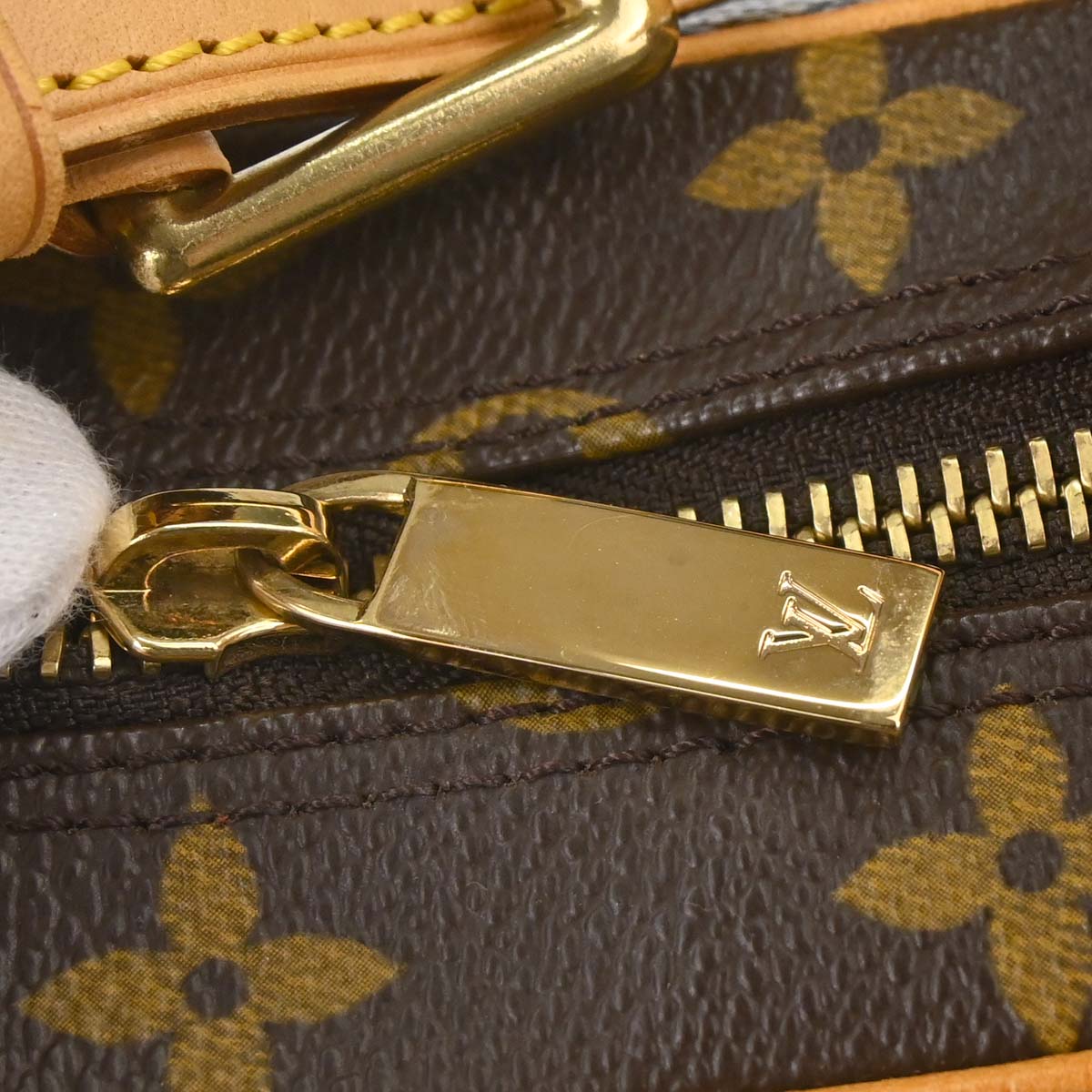 Louis Vuitton Monogram Croissant MM Handbag M51512