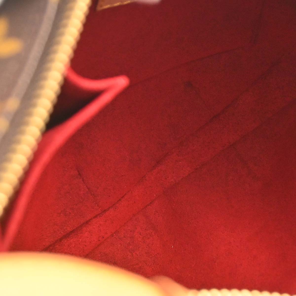 Louis Vuitton Monogram Croissant MM Handbag M51512