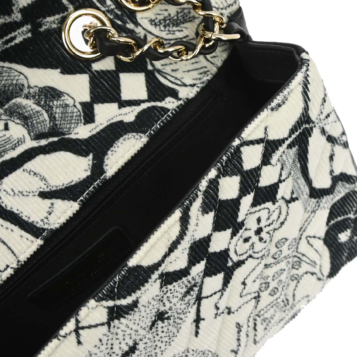 Chanel 2018-2019 Black White Silk Corduroy Chevron Shoulder Bag
