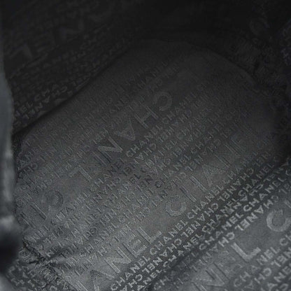 Chanel 2003-2004 Black Lambskin Tote Handbag