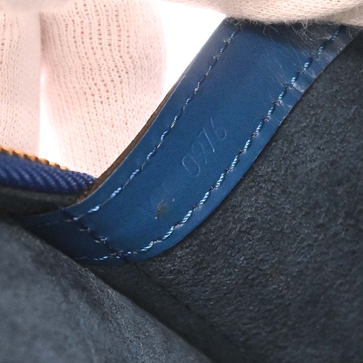 Louis Vuitton Blue Epi Lussac Shoulder Bag M52285