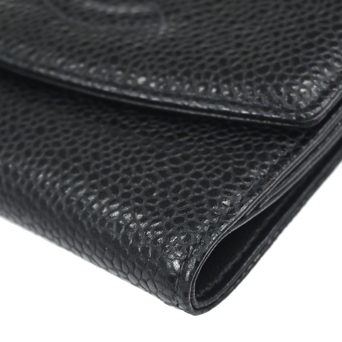 Chanel 2003-2004 Black Caviar Skin Bifold Wallet