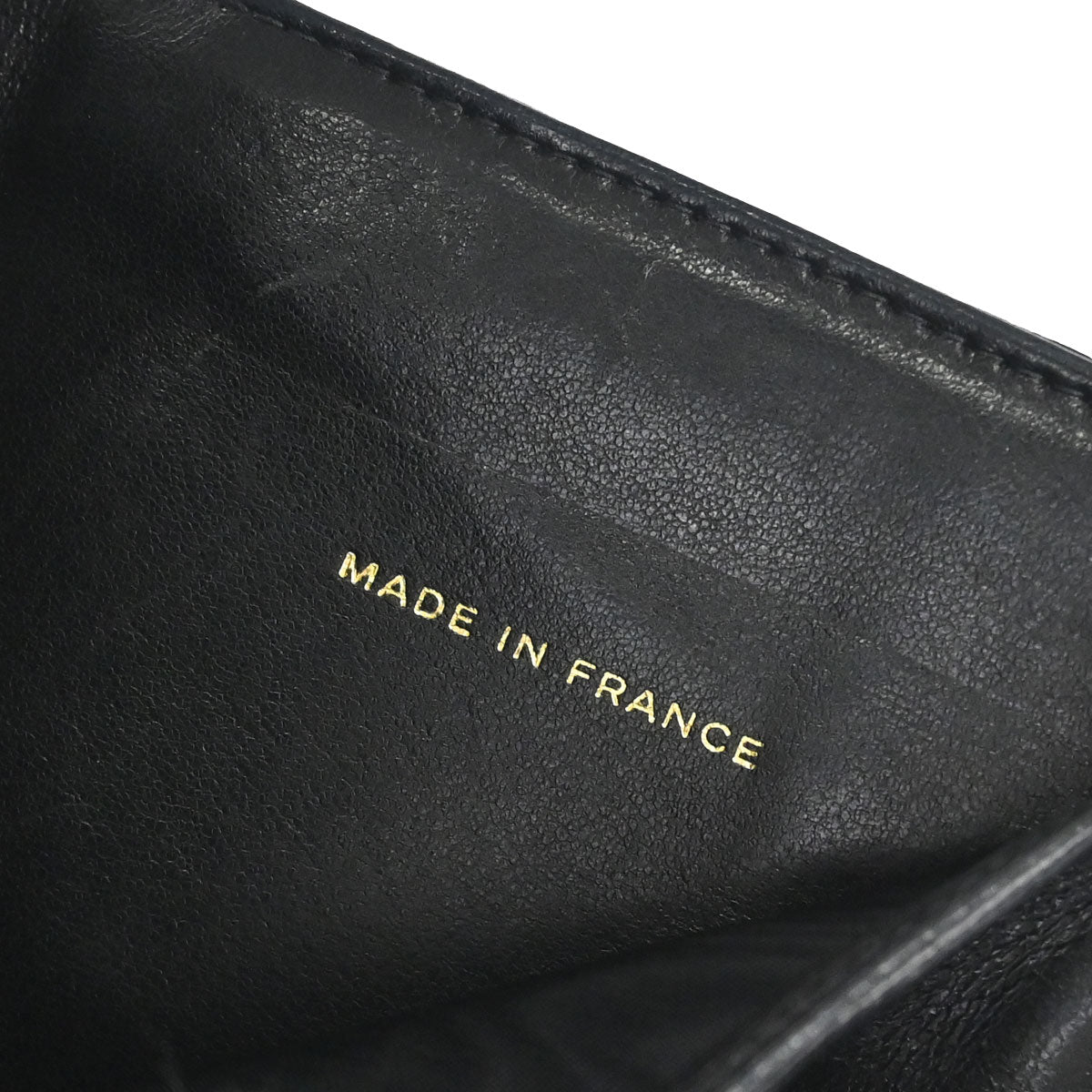 Chanel 2003-2004 Black Caviar Skin Bifold Wallet