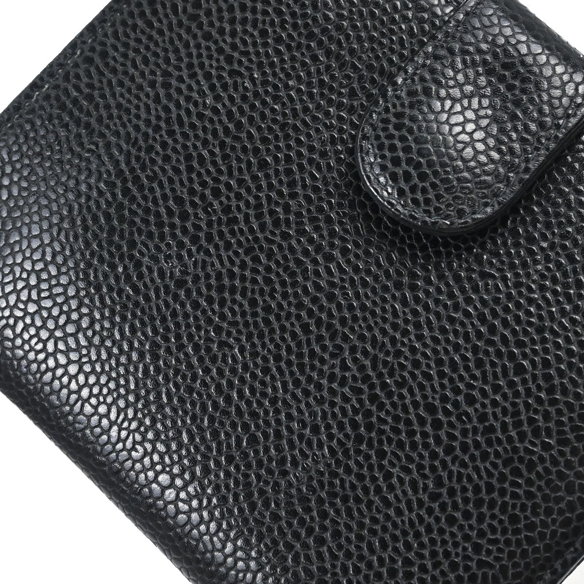 Chanel 2003-2004 Black Caviar Skin Bifold Wallet