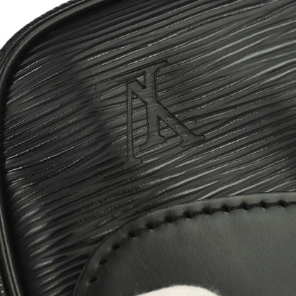 Louis Vuitton 2007 Black Epi Pochette Montaigne Handbag M59292
