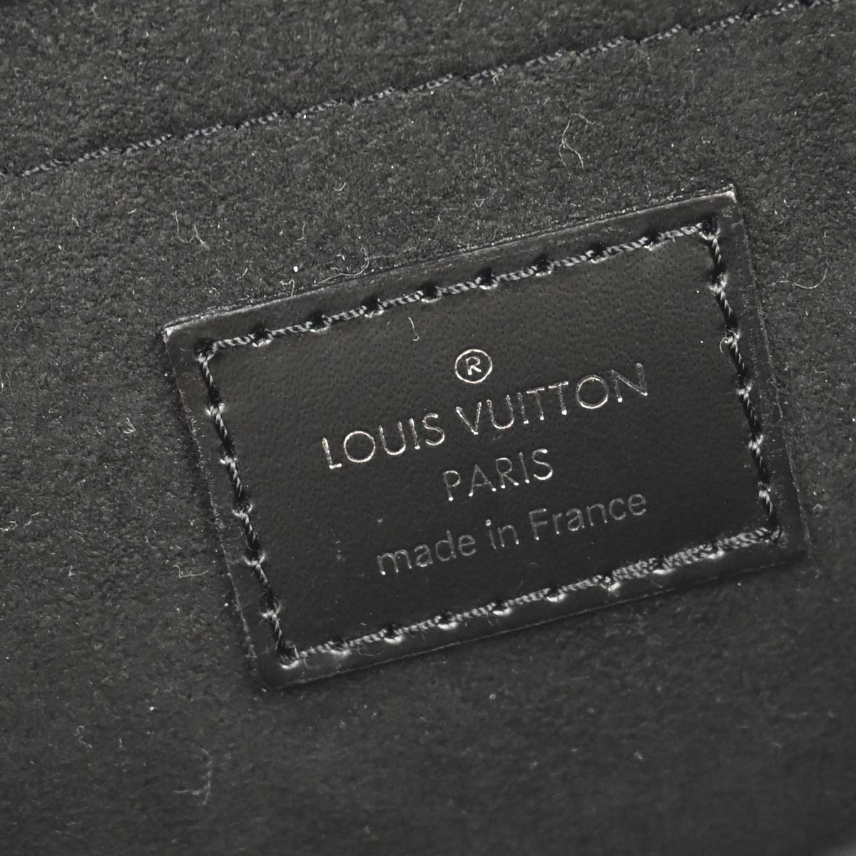 Louis Vuitton 2007 Black Epi Pochette Montaigne Handbag M59292