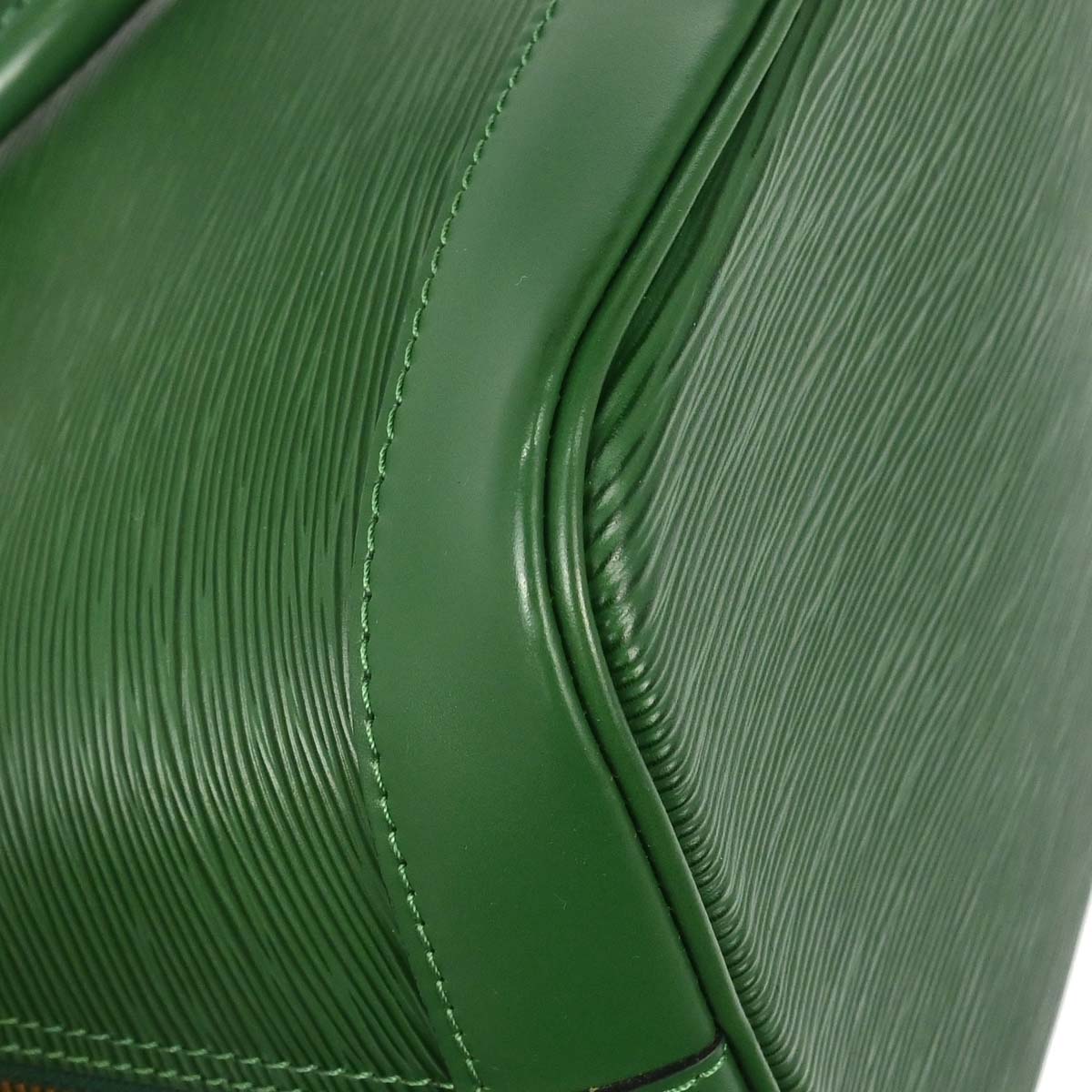 Louis Vuitton 1996 Green Epi Alma 2way Shoulder Handbag M52144