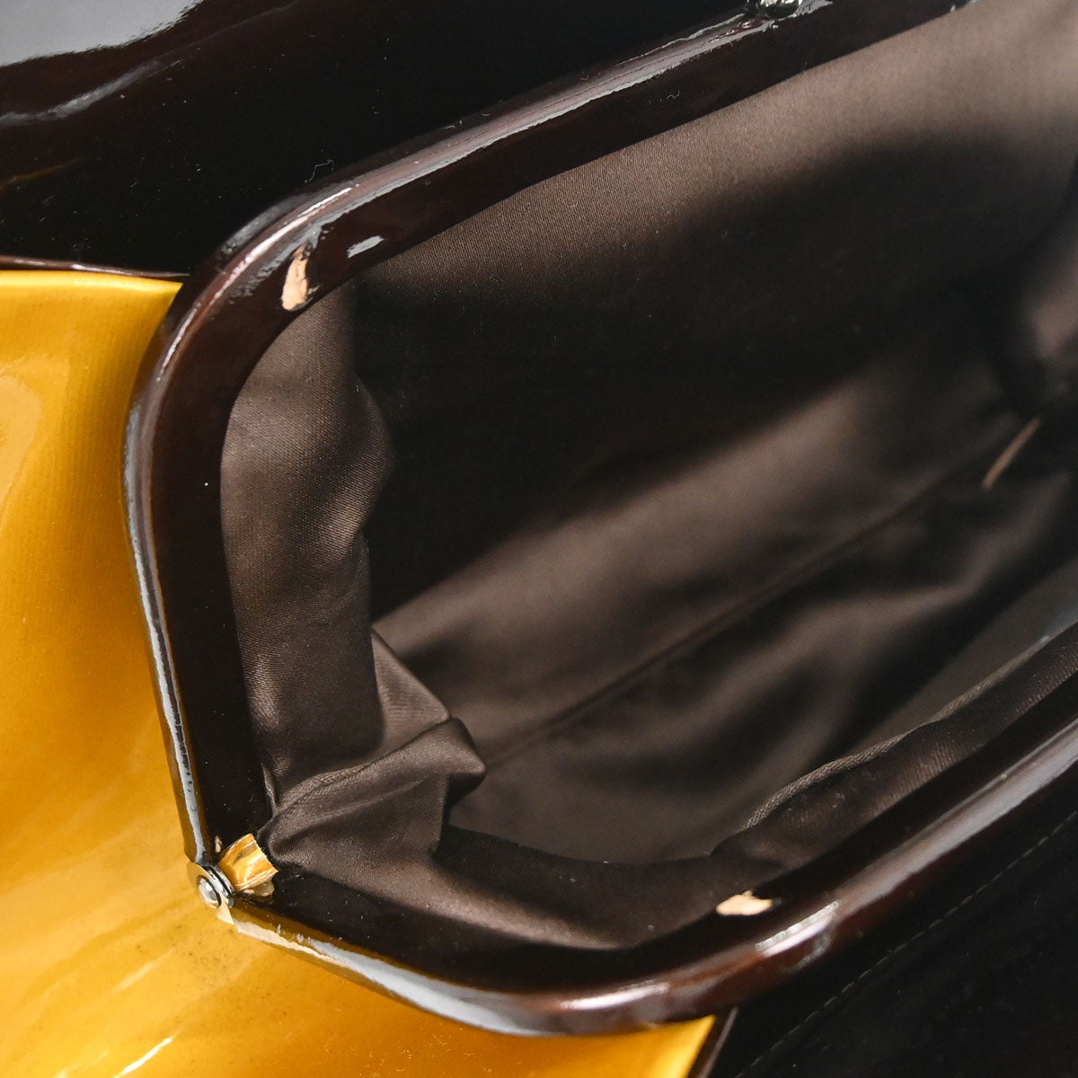 Chanel 2000-2002 Gold Patent leather Choco Bar Shoulder Bag