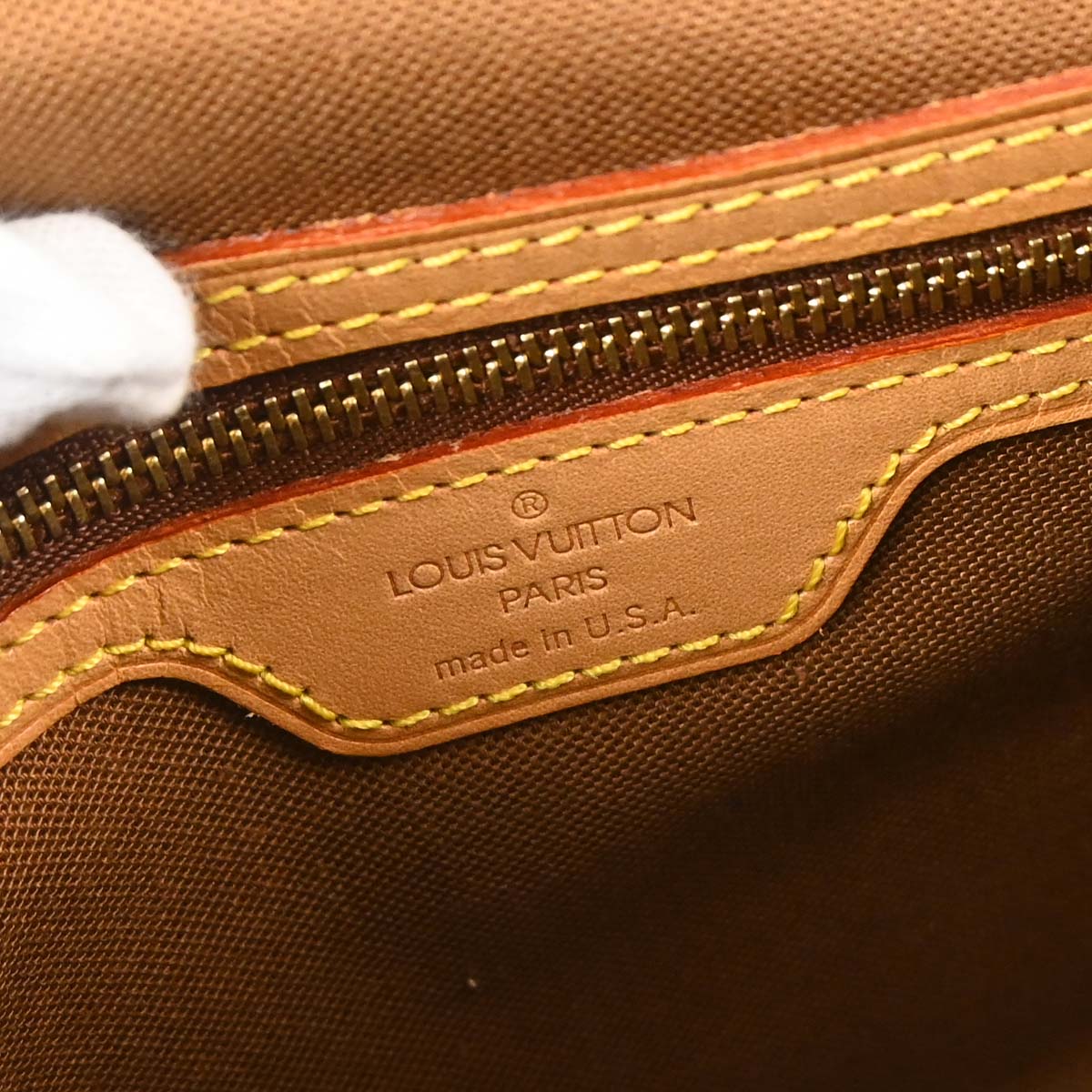 Louis Vuitton 2002 Monogram Mini Looping Handbag M51147