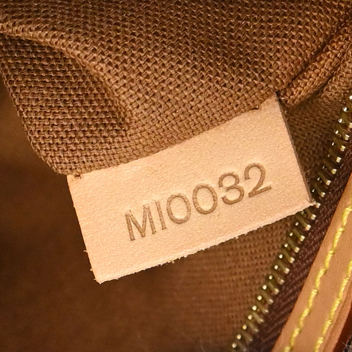 Louis Vuitton 2002 Monogram Mini Looping Handbag M51147