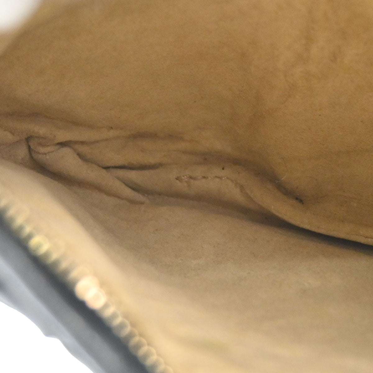 Bottega Veneta Black Lambskin Intrecciato Hobo Handbag