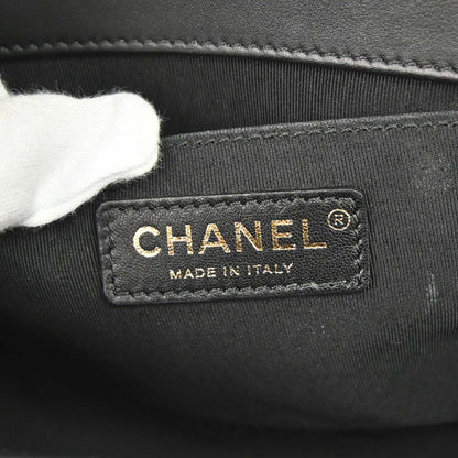 Boy Chanel 2018 Black Lambskin Medium Shoulder Bag