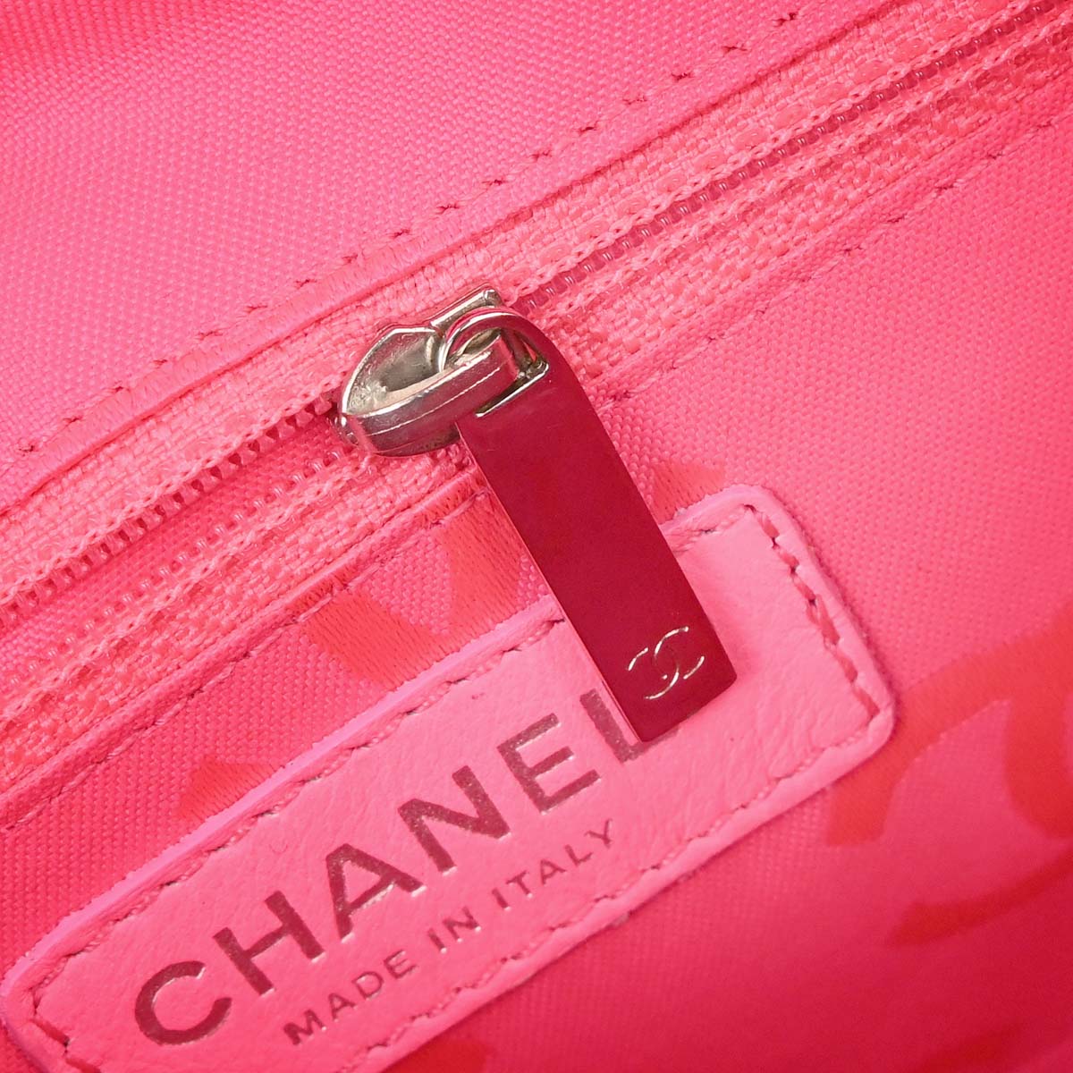 Chanel 2005-2006 Black Calfskin Cambon Ligne Handbag