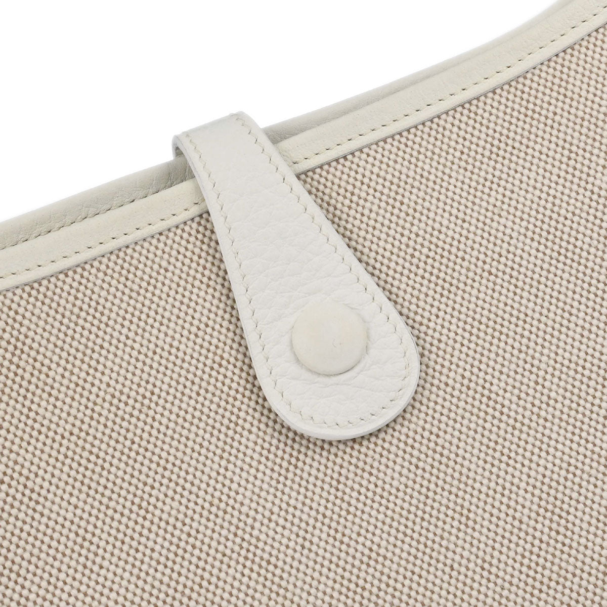 Hermes White Taurillon Clemence Evelyne 1 29 PM Shoulder Bag