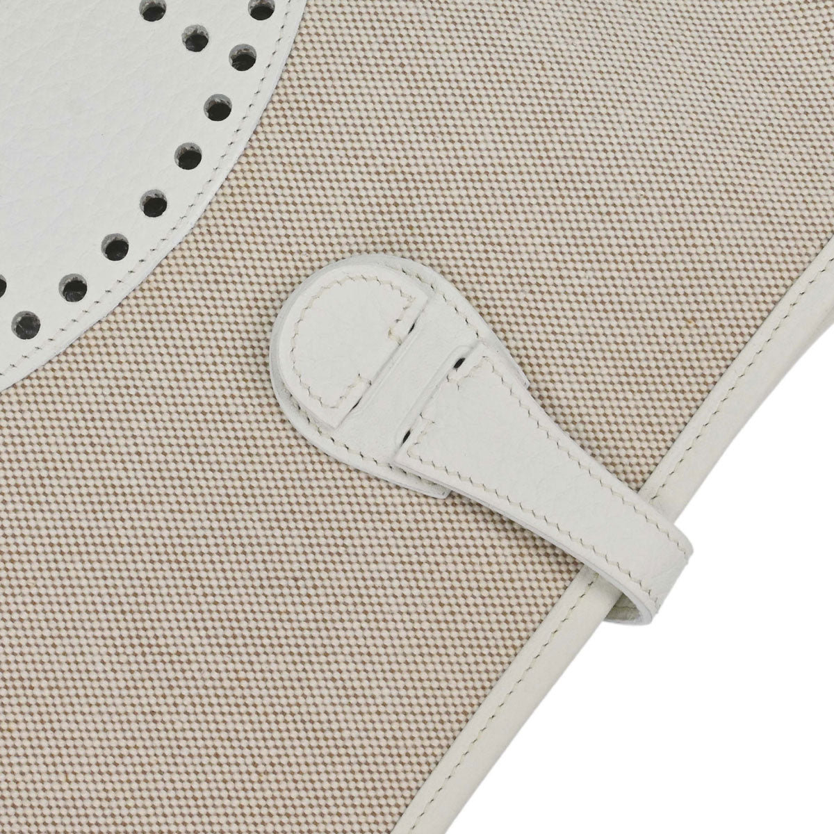 Hermes White Taurillon Clemence Evelyne 1 29 PM Shoulder Bag