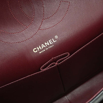 Chanel Black Lambskin Jumbo Classic Double Flap Shoulder Bag