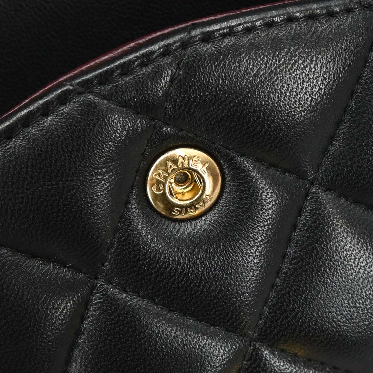 Chanel Black Lambskin Jumbo Classic Double Flap Shoulder Bag