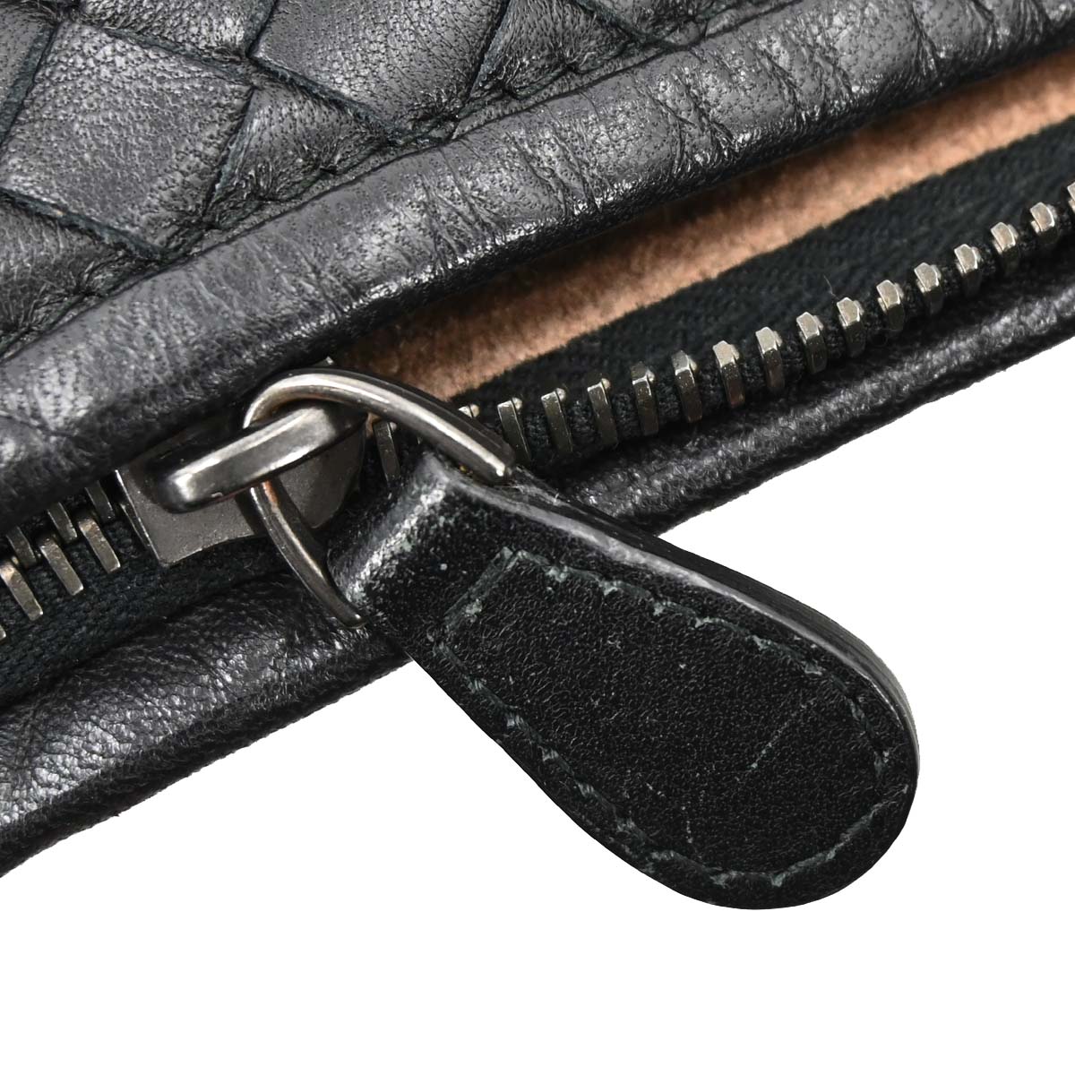 Bottega Veneta Black Lambskin Intrecciato Hobo Handbag