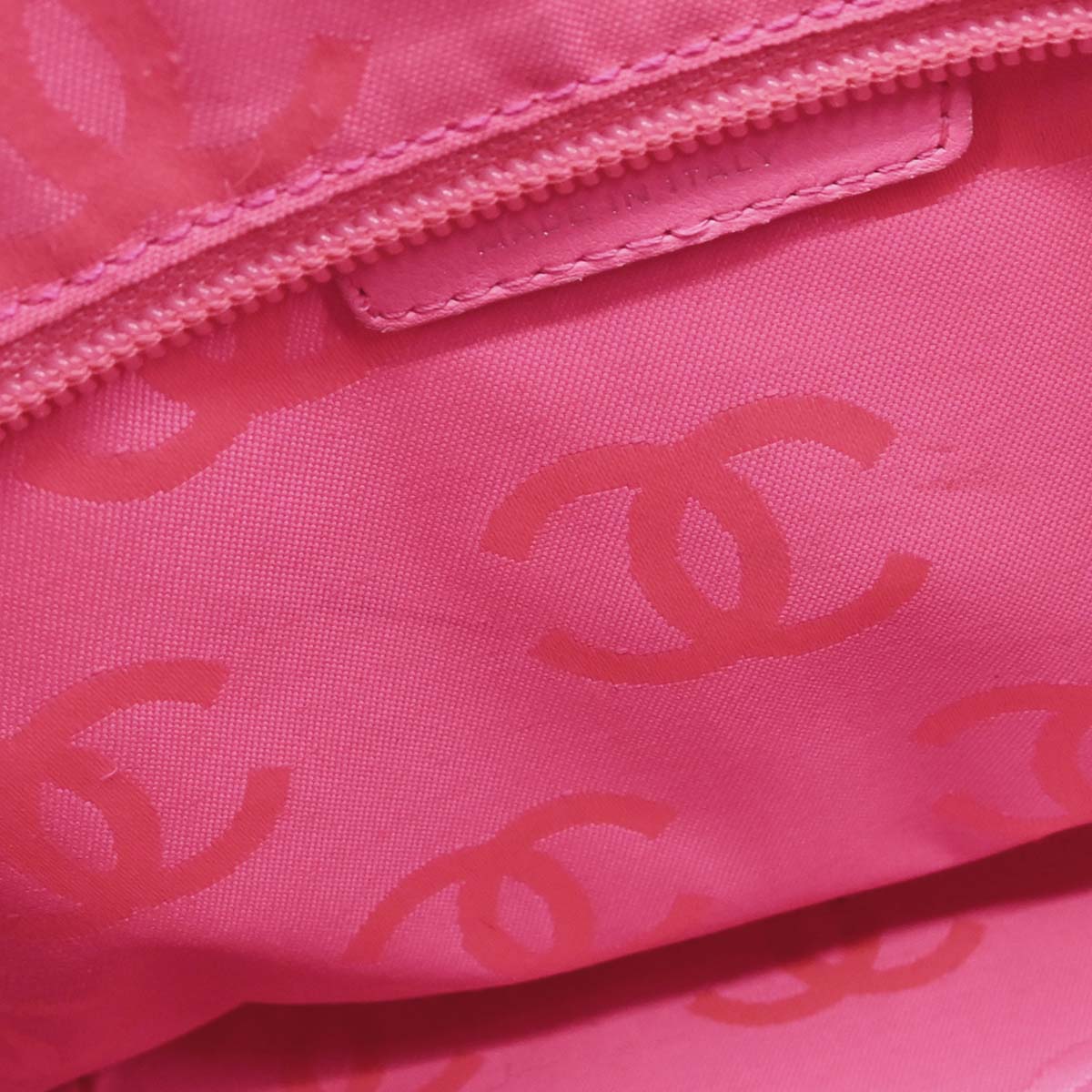 Chanel 2003-2004 Black Calfskin Cambon Ligne Tote Handbag