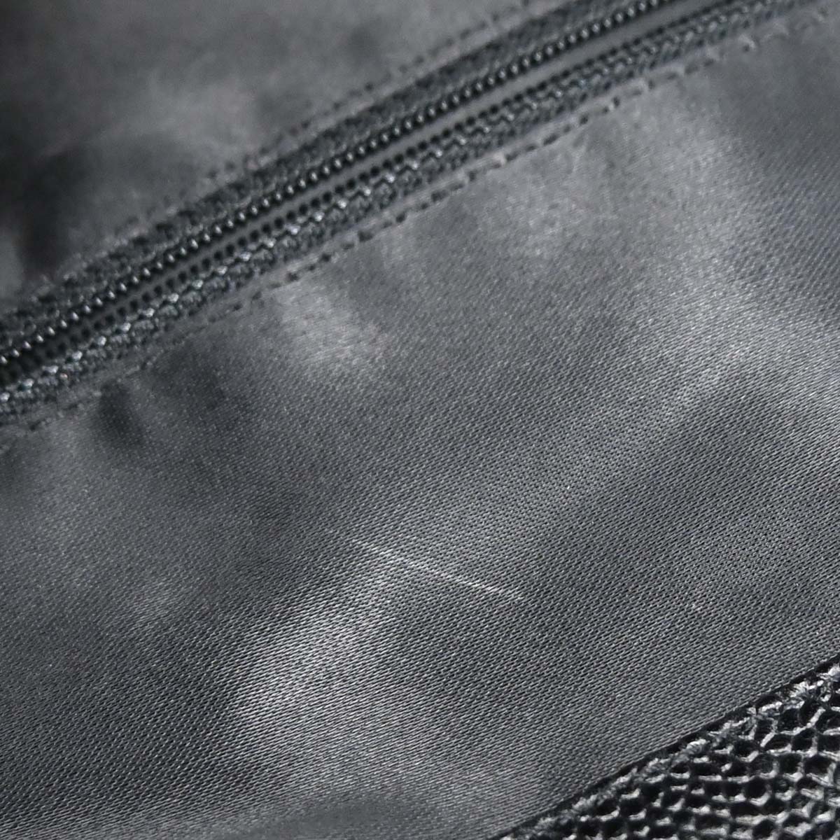 Chanel 1994-1996 Black Caviar Skin Handbag