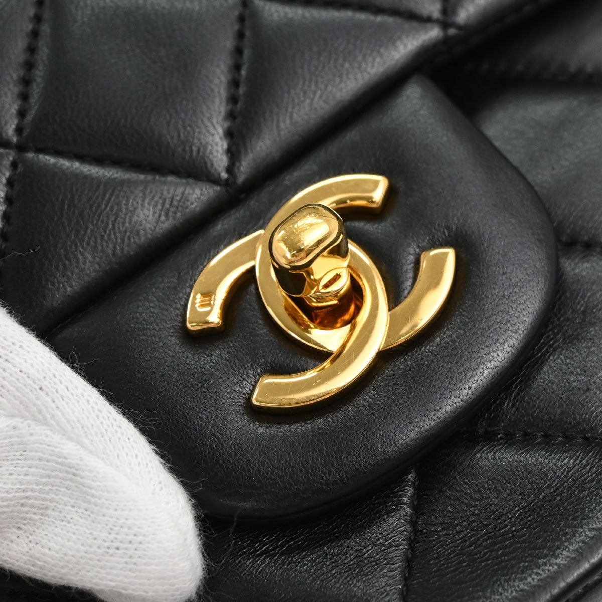 Chanel 1989-1991 Black Lambskin Medium Classic Double Flap Shoulder Bag