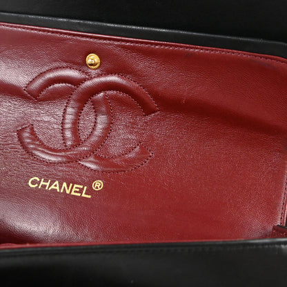Chanel 1989-1991 Black Lambskin Medium Classic Double Flap Shoulder Bag
