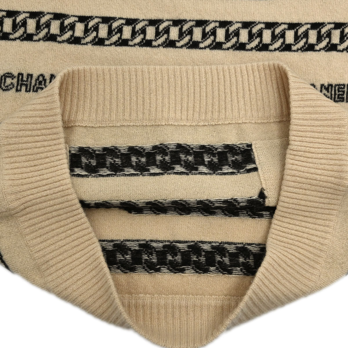 Chanel 2001 Sweater Knit Top Beige #42