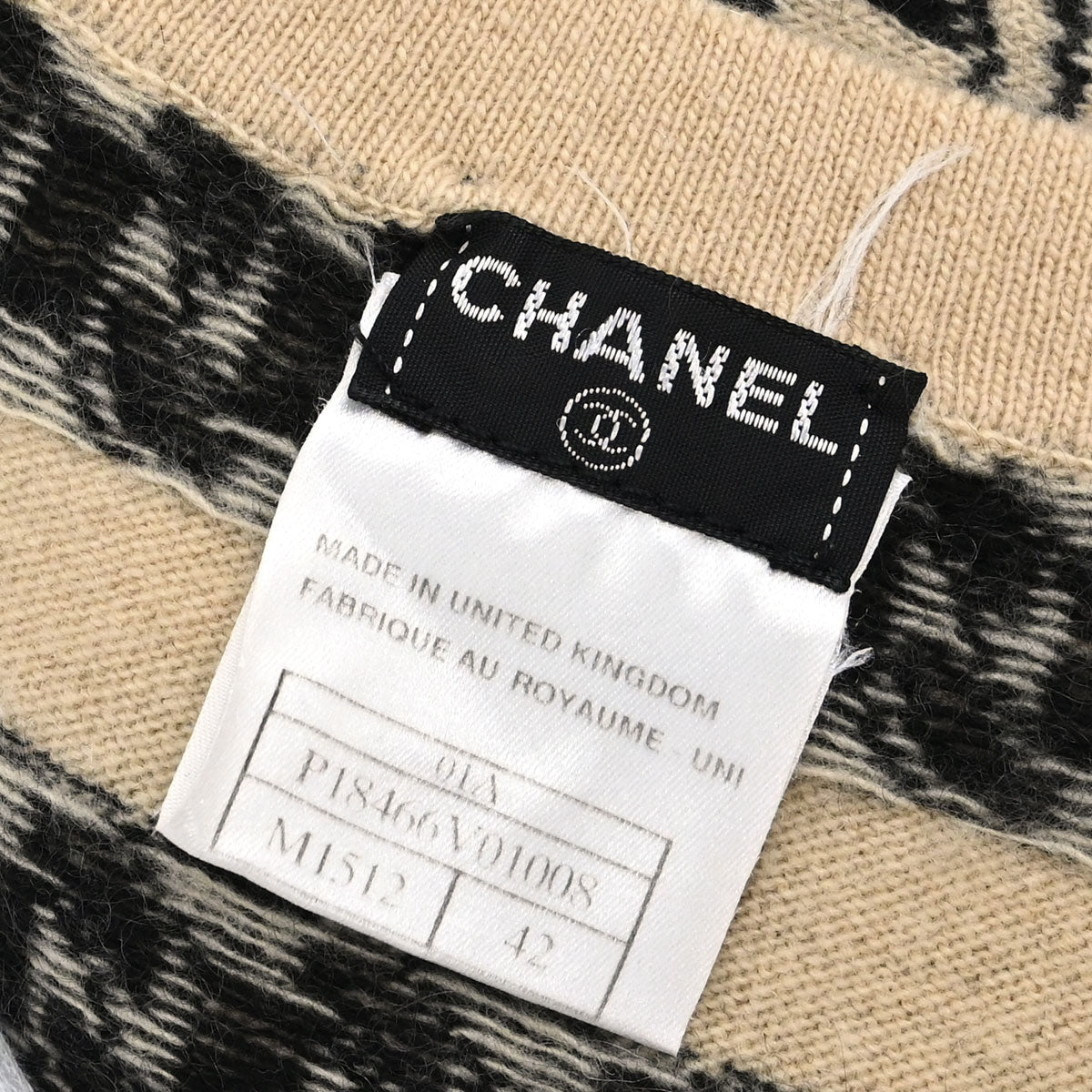 Chanel 2001 Sweater Knit Top Beige #42