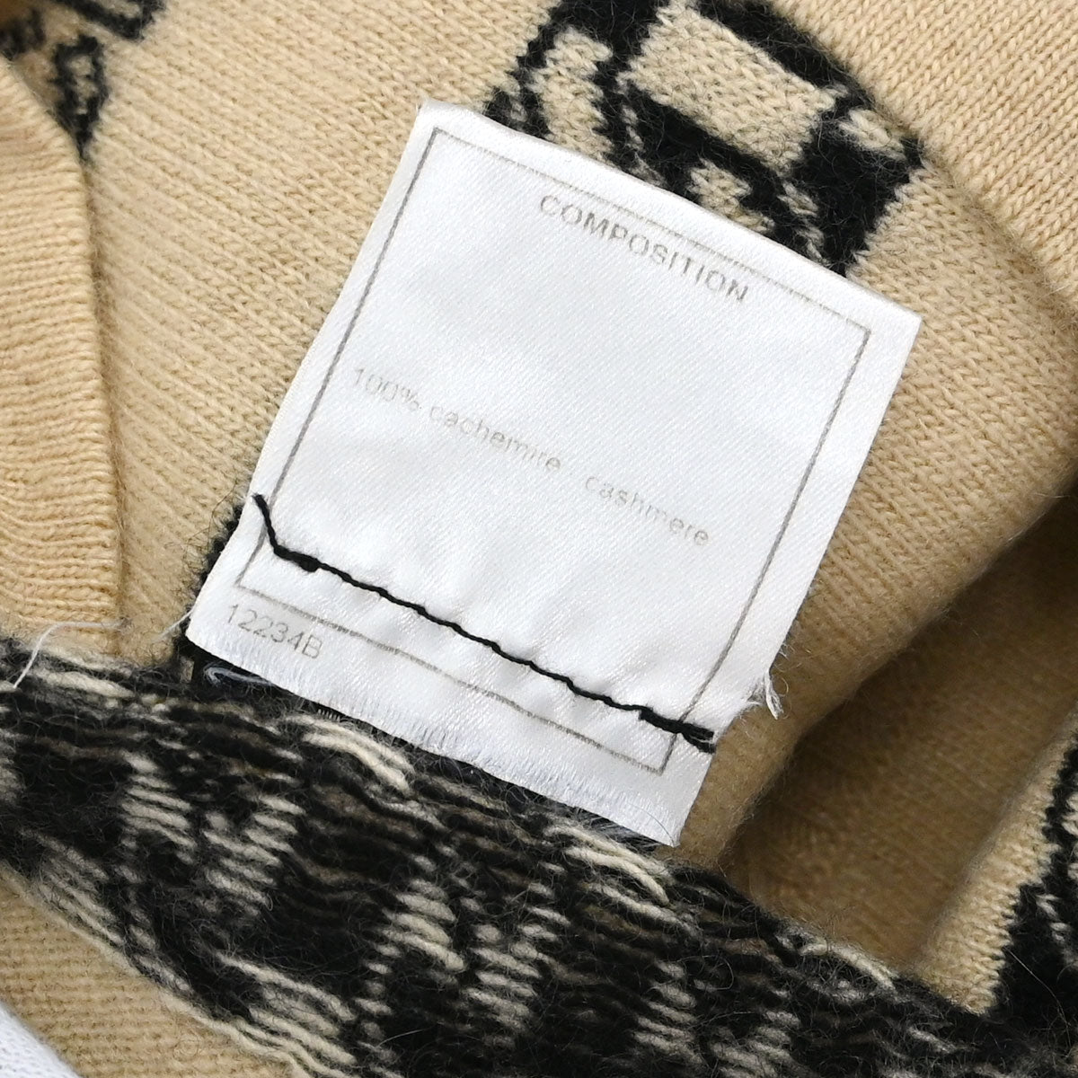 Chanel 2001 Sweater Knit Top Beige #42