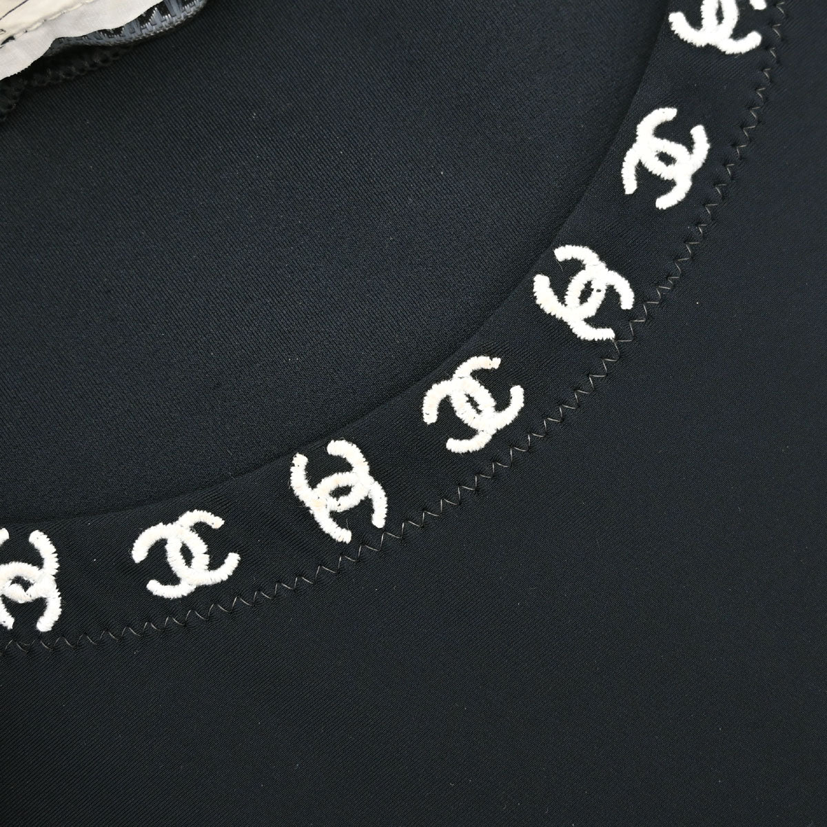 Chanel 1997 T-shirt Top Black #44