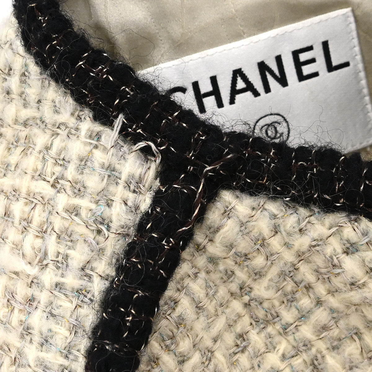 Chanel 2003 Collarless Jacket Tweed Beige #34