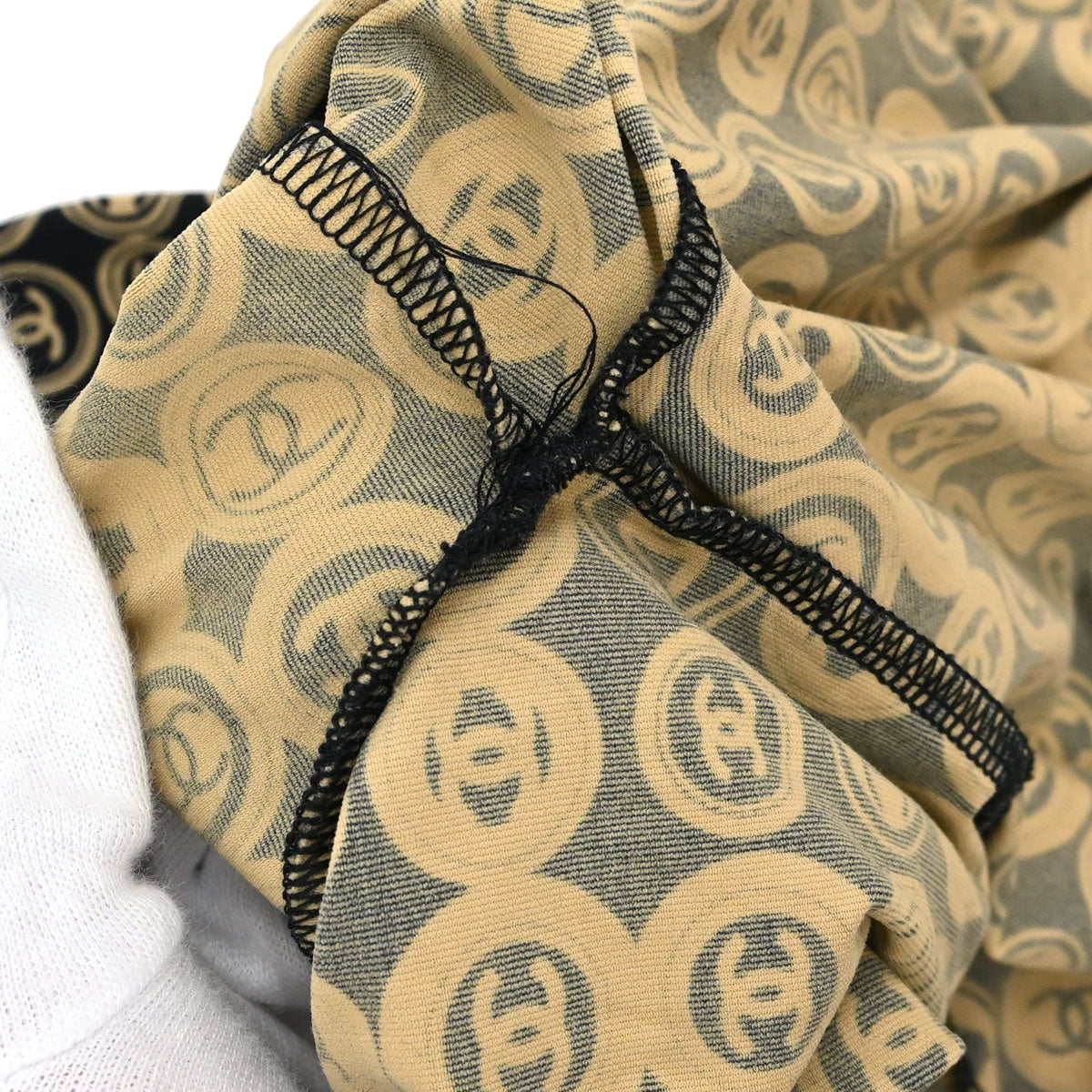 Chanel 2003 Zip Up Top Black Beige #38