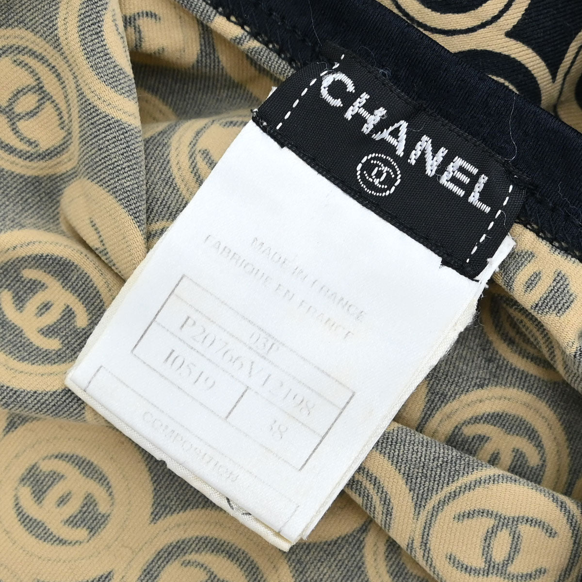 Chanel 2003 Zip Up Top Black Beige #38