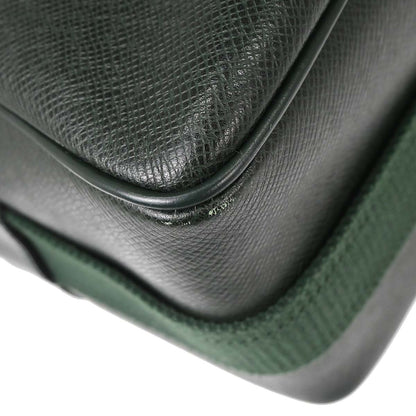 Louis Vuitton Green Taiga Reporter PM Shoulder Bag M30154