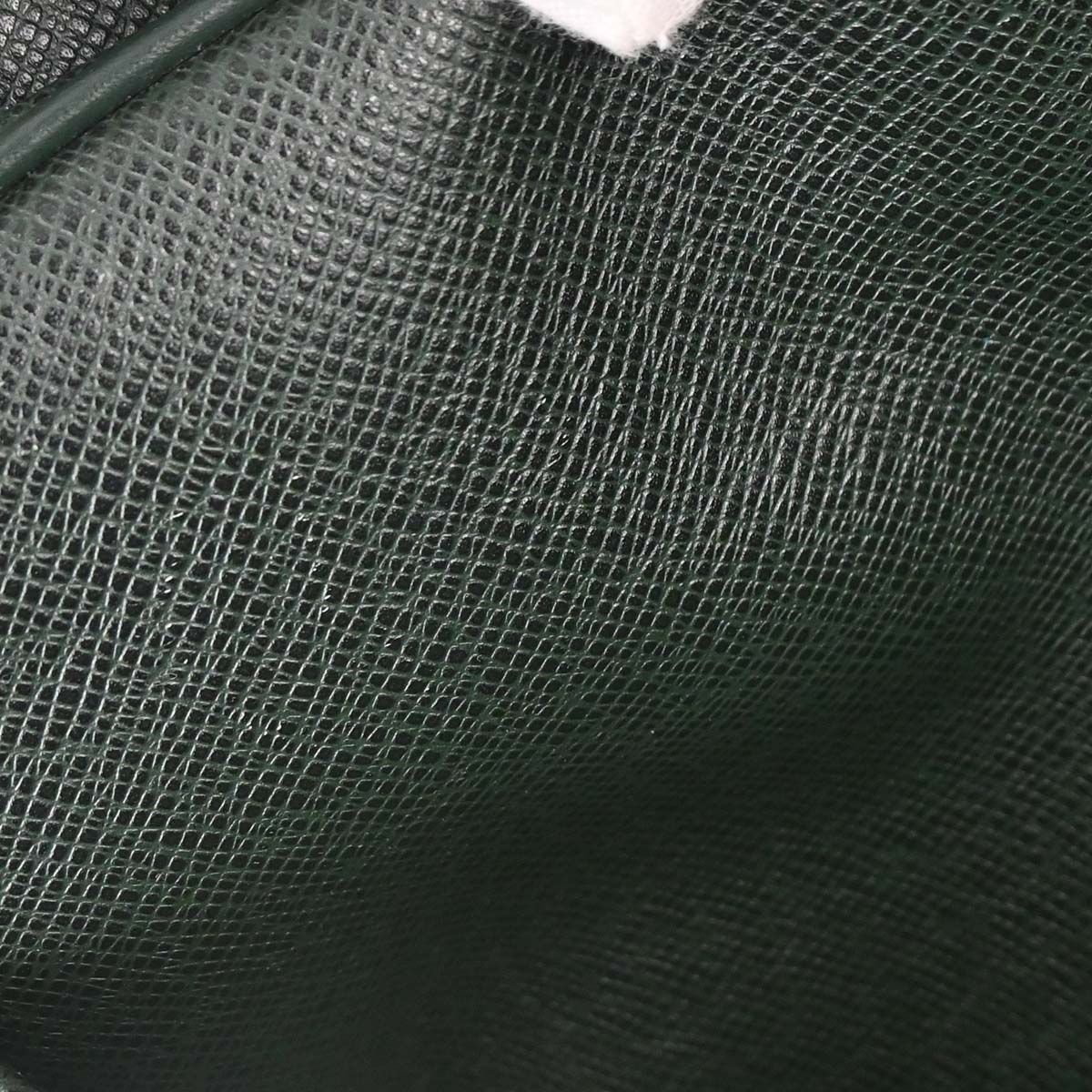 Louis Vuitton Green Taiga Reporter PM Shoulder Bag M30154