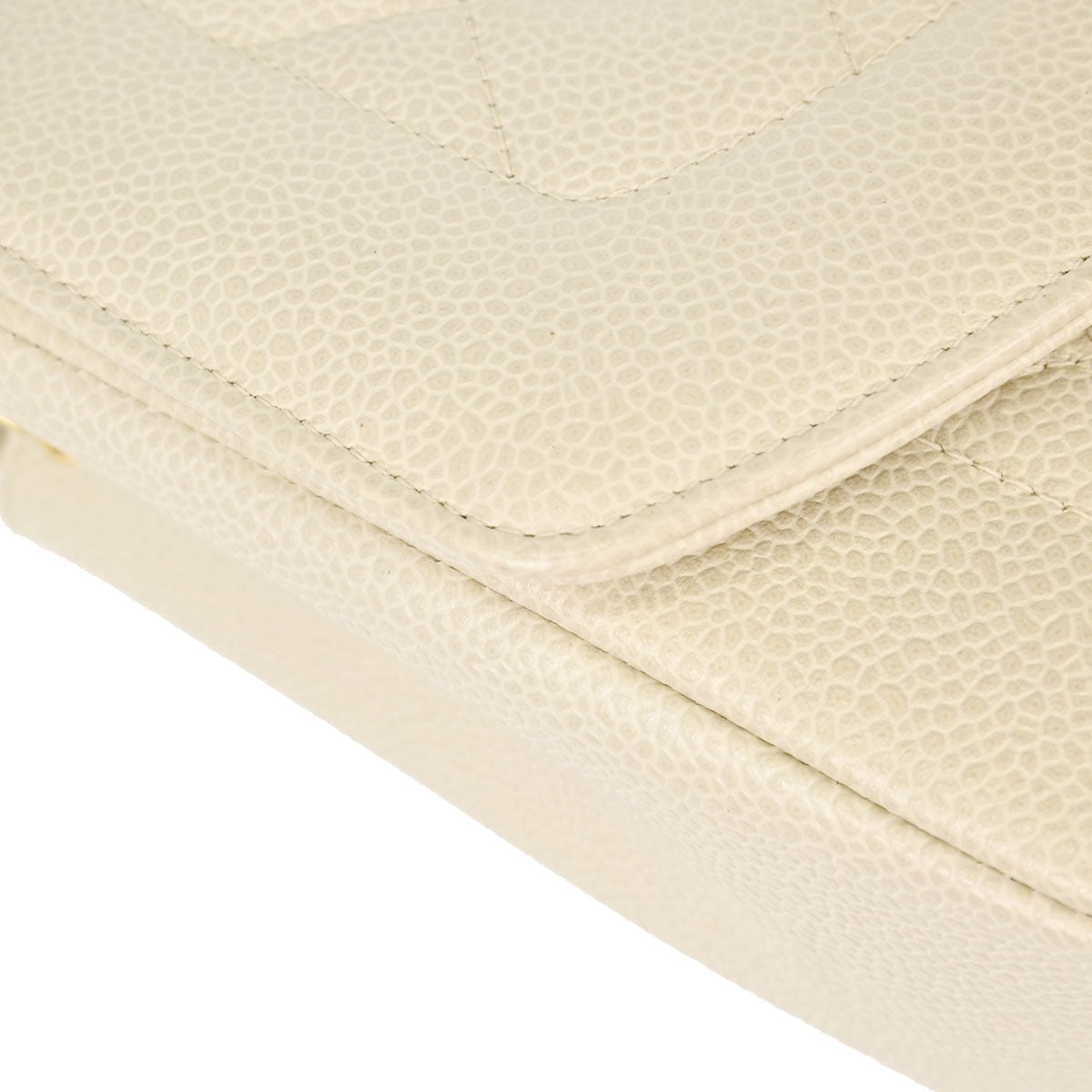 Chanel 1994-1996 Ivory Caviar Skin Medium Diana Shoulder Bag