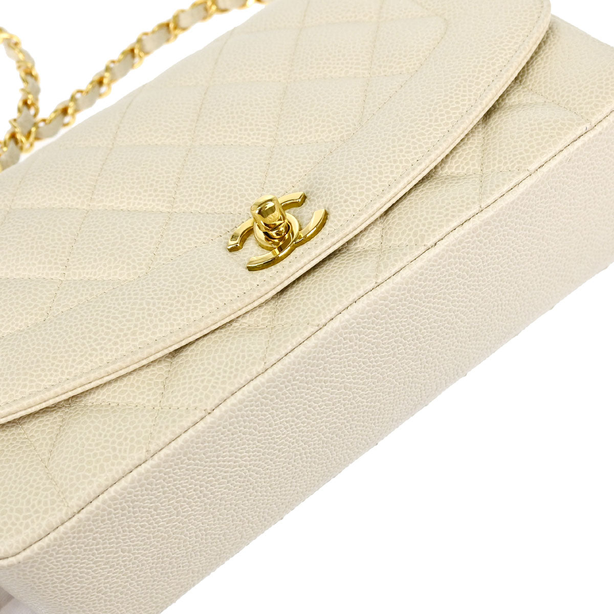 Chanel 1994-1996 Ivory Caviar Skin Medium Diana Shoulder Bag