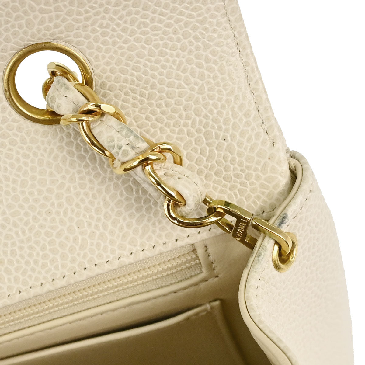 Chanel 1994-1996 Ivory Caviar Skin Medium Diana Shoulder Bag