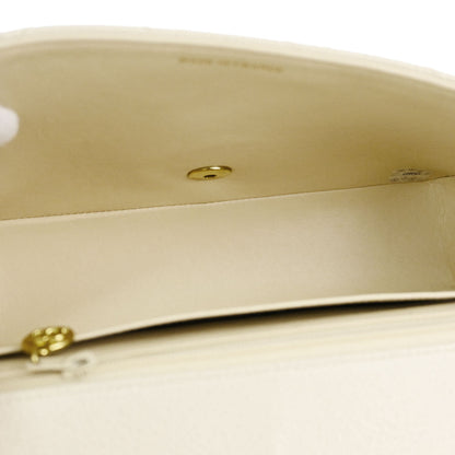 Chanel 1994-1996 Ivory Caviar Skin Medium Diana Shoulder Bag