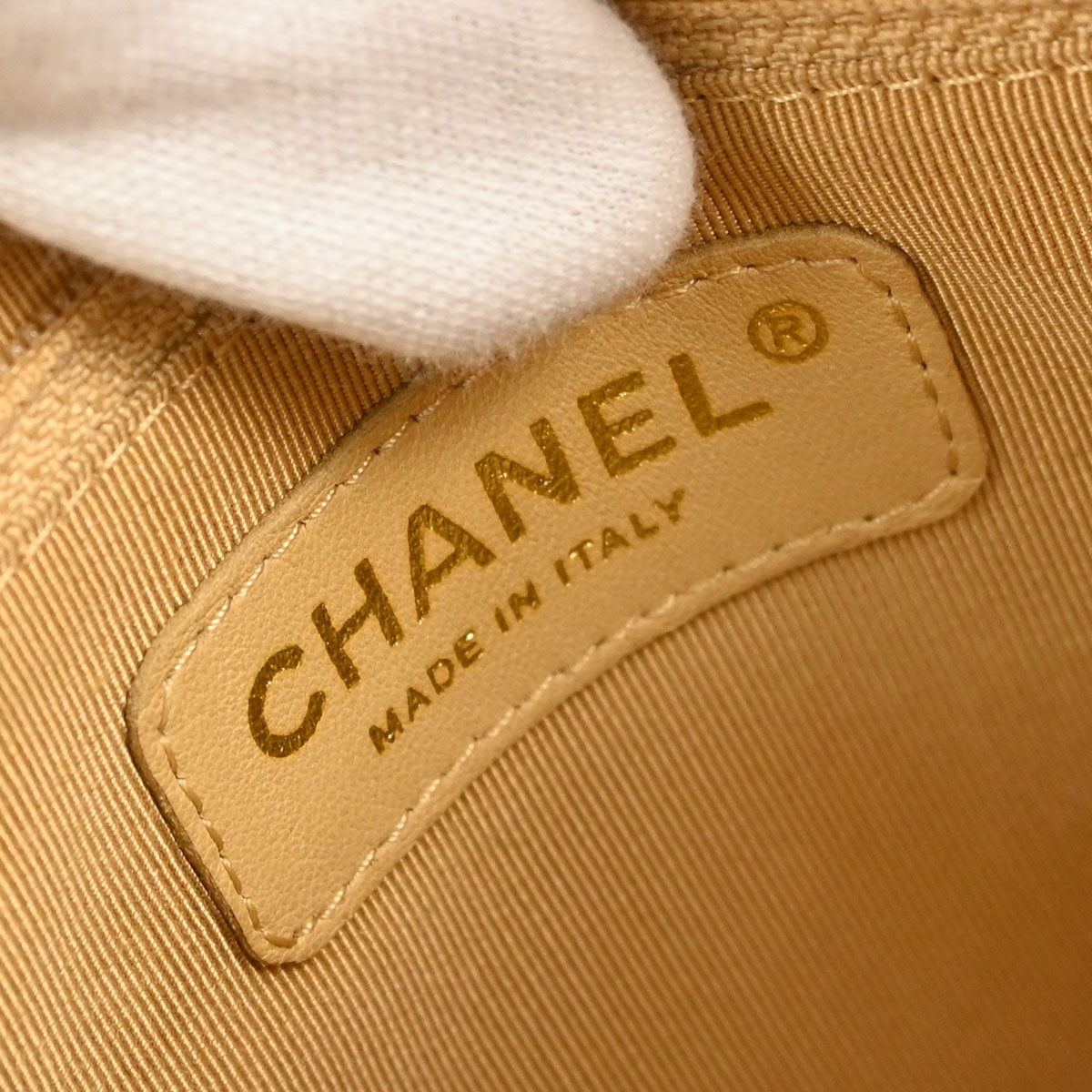 Chanel 2004-2005 Pink Caviar Skin Handbag