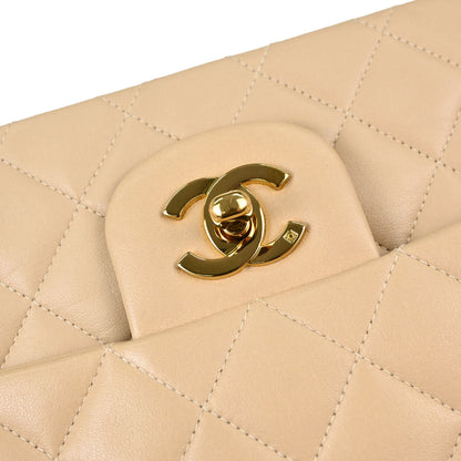 Chanel 1994-1996 Beige Lambskin Medium Classic Double Flap Shoulder Bag