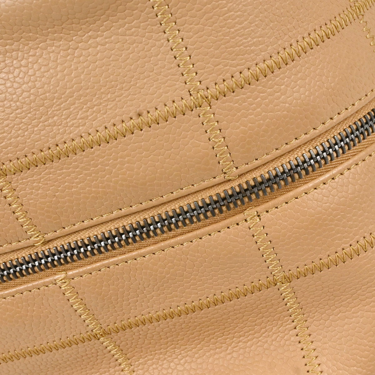 Chanel 2004-2005 Beige Caviar Skin Wild Stitch Choco Bar Handbag
