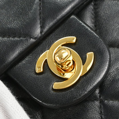 Chanel 1991-1994 Black Lambskin Classic Square Flap Shoulder Bag 20