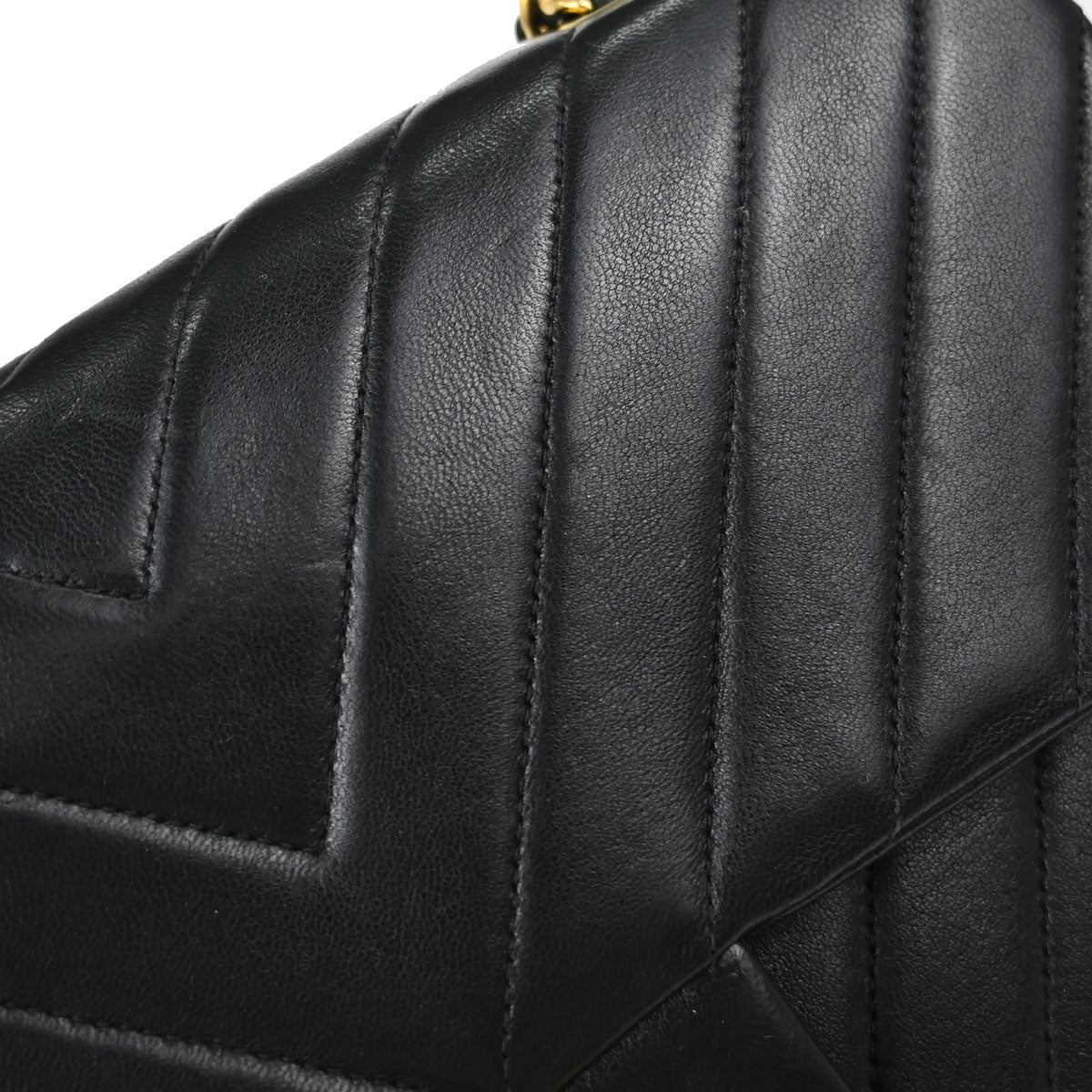 Chanel Black Lambskin Chevron Medium Classic Double Flap Shoulder Bag