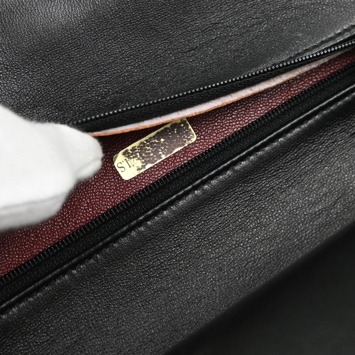 Chanel Black Lambskin Chevron Medium Classic Double Flap Shoulder Bag
