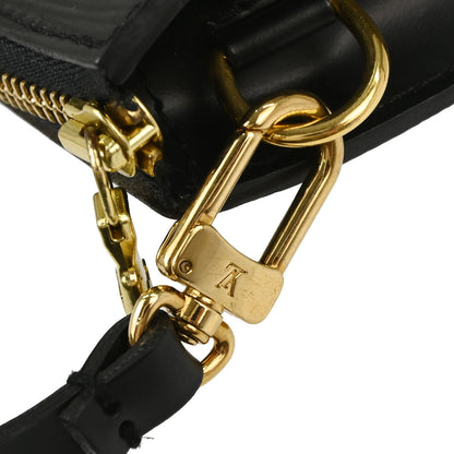 Louis Vuitton Black Epi Pochette Accessoires 24 Handbag M52952